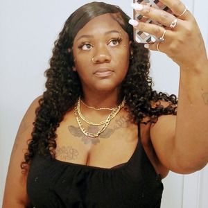 Meet your Posher, Laquisha